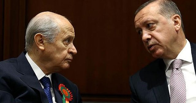 BAHÇELİ COŞTU,”CUMHURBAŞKANINA TAHAMMÜLSÜZLÜK VE KÖTÜ MUAMELE TÜRKİYE’YE YAPILMIŞ SAYILACAKTIR.”