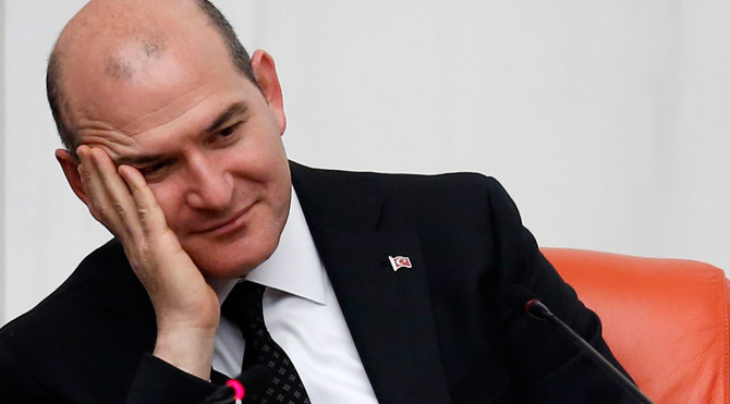 BAKAN SOYLU’DAN ERDOĞAN’A DİKTATÖR DİYEN BÜLENT TEZCAN’A HESABI SORULUR