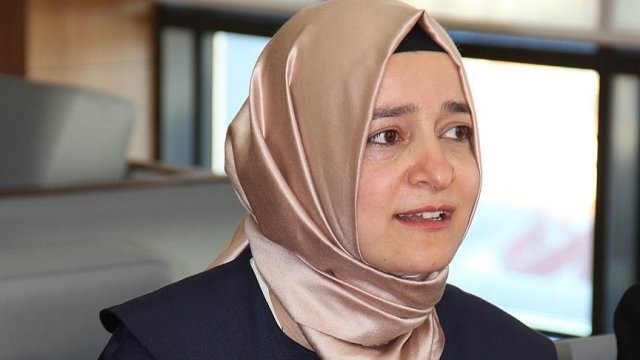 AİLE BAKANI FATMA BETÜL KAYA KILIÇDAROĞLU’NU KADINA ŞİDDETİ MEŞRU GÖRMEKLE SUÇLADI,CHP’DEN YANIT GELDİ