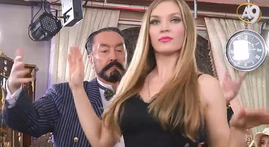 ADNAN OKTAR DAVASI;KAŞIKLA OYNAYAN MEHDİ Mİ OLUR?