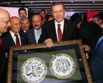 ERDOĞAN’IN KURUCUSU OLDUĞU VAKIFTAN ÇİRKİN 30 AĞUSTOS İLANI