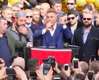 SEDAT PEKER,BİZ VATANIN FEDAİLERİYİZ,SİLAHLANIN KARDEŞLERİM DEDİ,TAKİPSİZLİK VERİLDİ