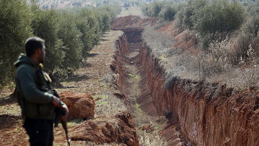 KİMİN GÜVENLİ BÖLGESİ? YPG HENDEK KAZIP,HAZIRLIK YAPIYOR