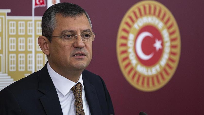 CHP’Lİ ÖZEL’DEN MAHİR ÜNAL’A PARALEL CEVABI;AKP TÜKENDİĞİNİ İTİRAF ETTİ