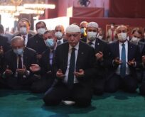 LOZAN YASAK,ANITKABİR KAPALI;AYASOFYA’DA HİLAFET SESLERİ