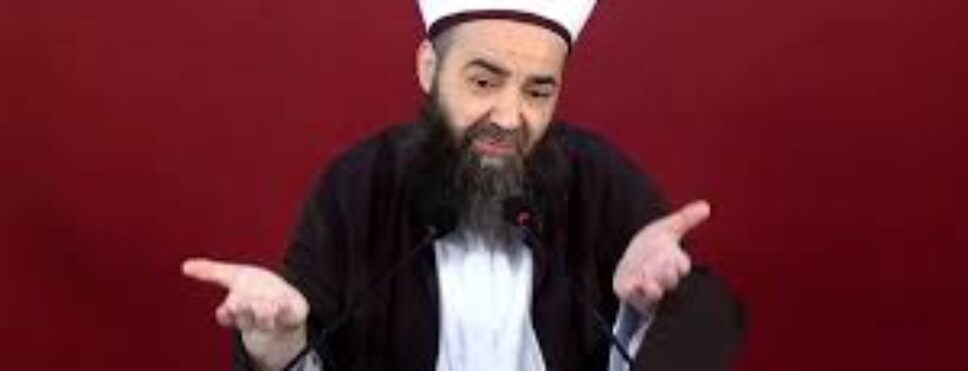 CÜBBELİ;KASETLERDE BALDIR BACAK YOK,YAYINLASIN