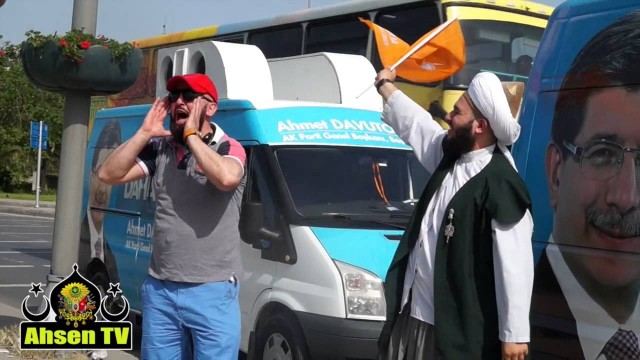 SAKALLI SARIKLI İBİŞLER:AKP’YE OY VERMEYEN KAFİRDİR