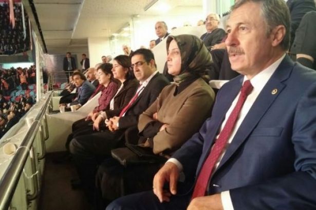 KILIÇDAROĞLU DİKTATÖR BOZUNTUSU DEDİ,AKP’LİLER KURULTAYI TERK ETTİ