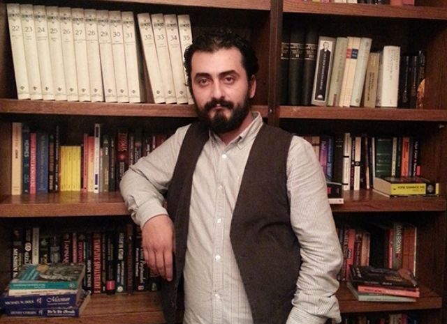 EREN ERDEM:KAÇAK SARAY DELİSİNİN BESLEDİĞİ ÖRGÜT