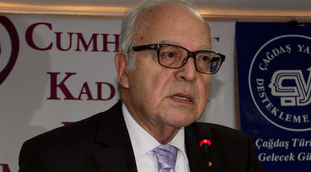 SABİH KANADOĞLU:İKİ MİKROP KAPIŞTI