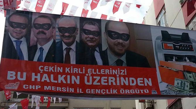 17-25 ARALIK’IN MASKELİ 5’LİSİNİN PANKARTINA BERAAT