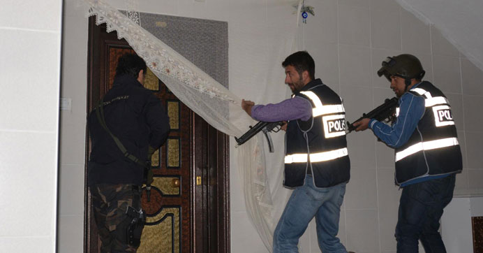 ACININ ADI DİYARBAKIR,1 POLİS ŞEHİT