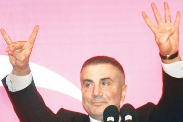 SEDAT PEKER,İMZACI AKADEMİSYENLERİ TEHDİT ETTİ,KANLARINIZLA DUŞ ALACAĞIZ