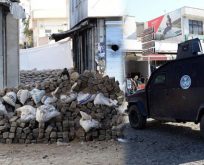 SUR’DA ÇATIŞMALAR YOĞUNLAŞTI,2 ASKER VE 2 POLİS YARALANDI