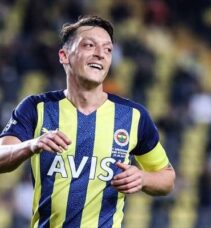 RÜZGAR GİBİ GEÇTİ;MESUT ÖZİL BAŞAKŞEHİR’DE