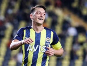 RÜZGAR GİBİ GEÇTİ;MESUT ÖZİL BAŞAKŞEHİR’DE