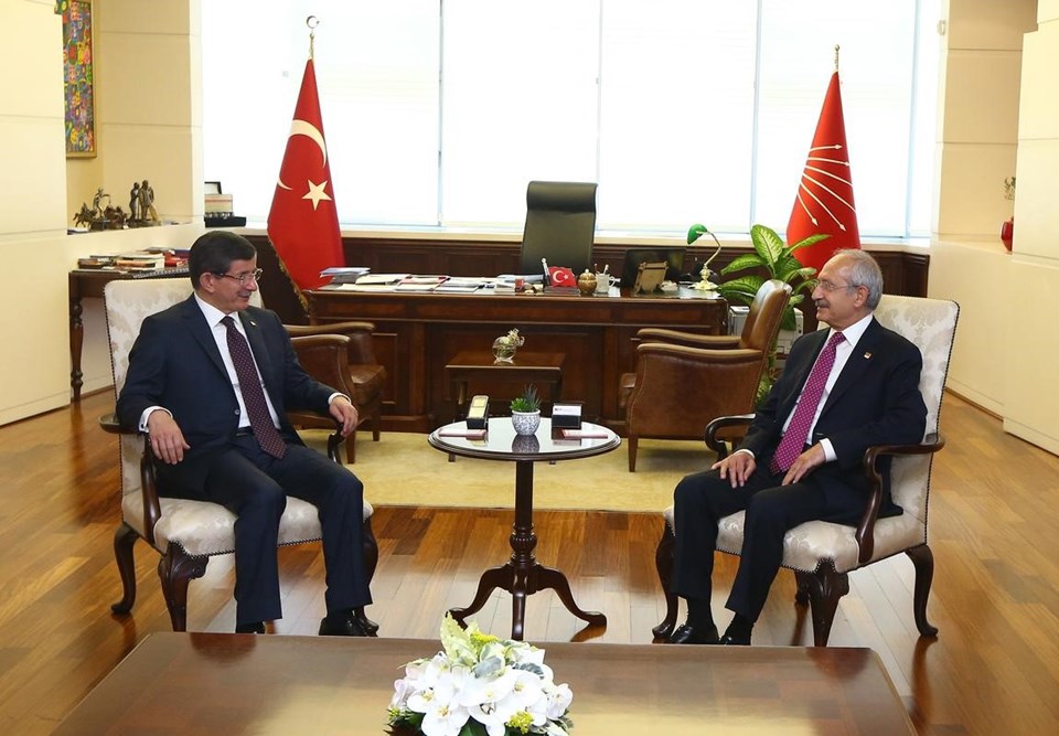 DAVUTOĞLU-KILIÇDAROĞLU GÖRÜŞMESİ BİTTİ