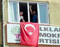 TEHLİKE ÇANLARI;BİR GRUP ELAZIĞ HDP İL BİNASINA GİRDİ