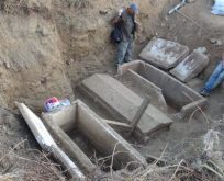 ÇANAKKALE’DE BULUNAN ROMA LAHİDLERİNDEN HAZİNE ÇIKTI